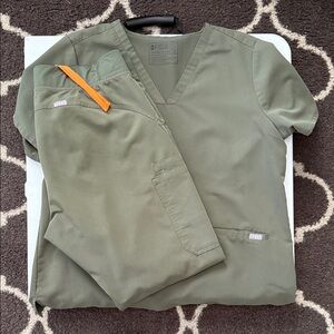 Moss Green Scrub Set by Figs